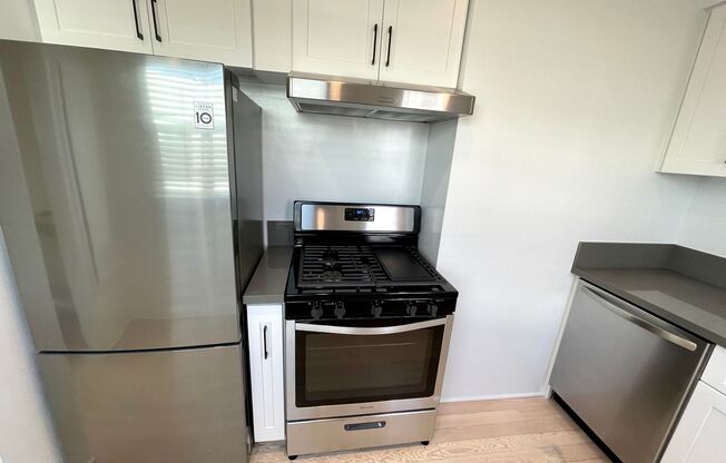 Studio, 1 bath, 261 sqft, $1,995, Unit 10370