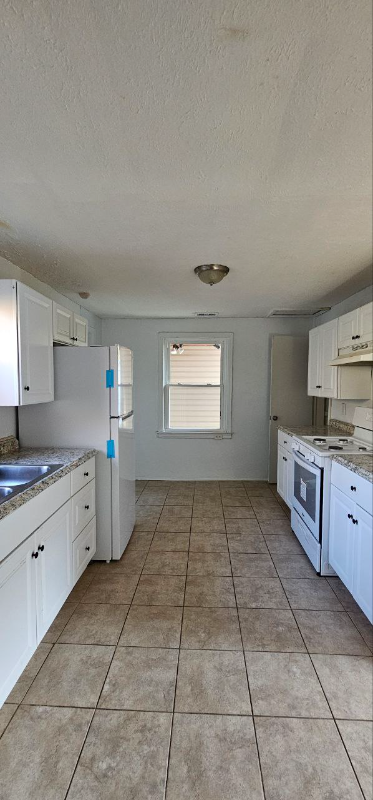 2008 FLORA ST