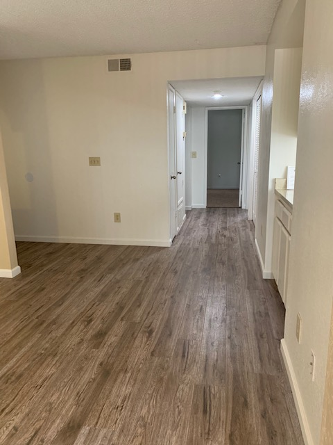 2 beds, 2 baths, 1,040 sqft, $1,610, Unit 152