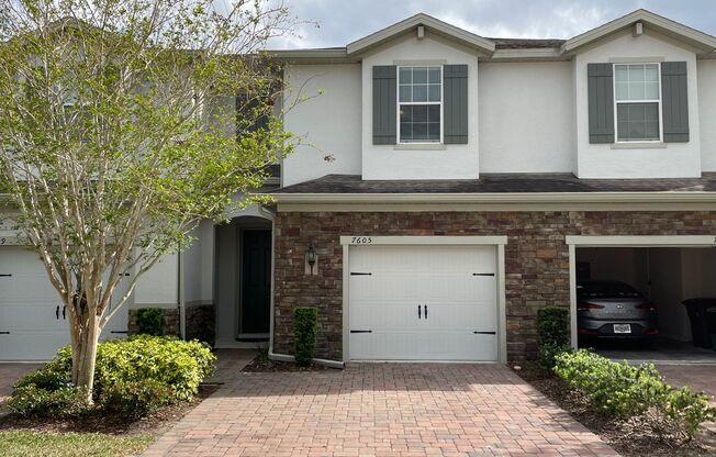 3/2.5 Town Home in Winter Park in Aloma Trails!