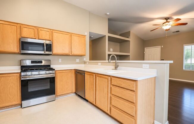 3 beds, 2 baths, $1,700