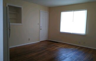 1 bed, 1 bath, 500 sqft, $695, Unit 407-7