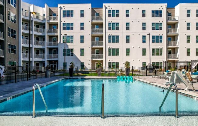 Swimming Pool With Relaxing Sundecks at Vida Kannapolis, Kannapolis, NC