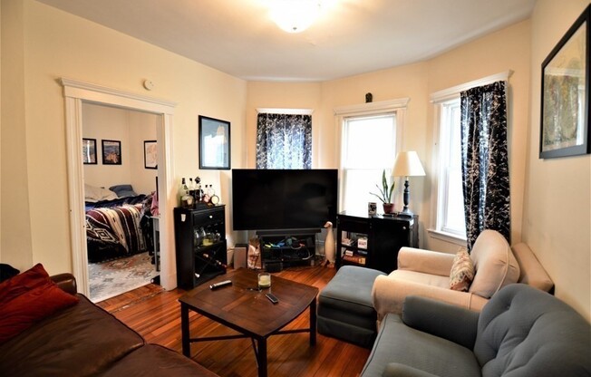 67 WASHBURN AVE