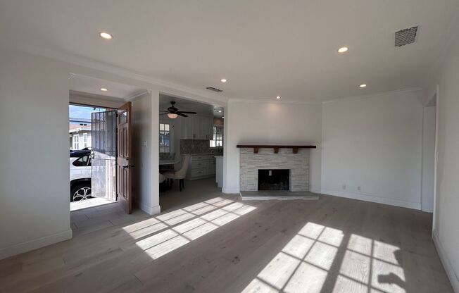 Spacious 3 Bedroom 2 Bathroom House Fully Renovated