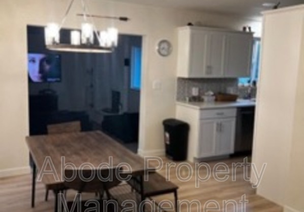 1049 BRIARWOOD RD