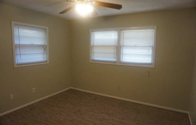 3 beds, 2 baths, $1,800