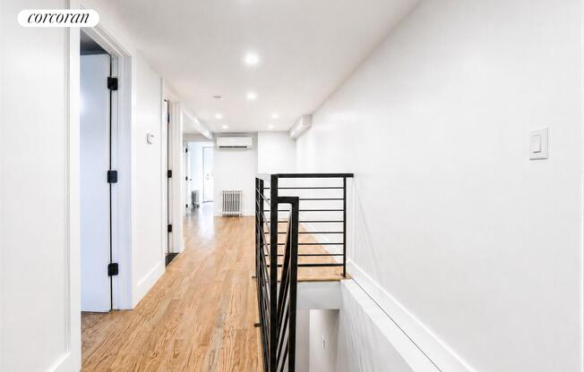 171 8 ST