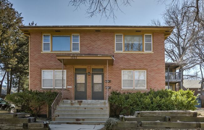 1025 E St. 13 Plex