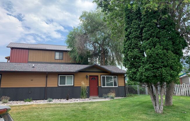 100 Mission Ct