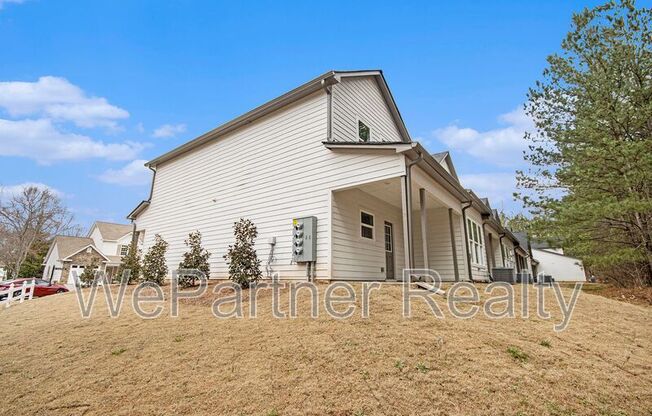 120 CREST POINTE