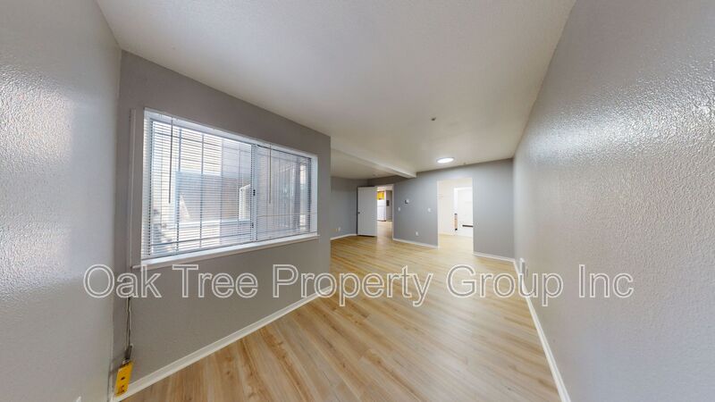 9724 Mountain Blvd.