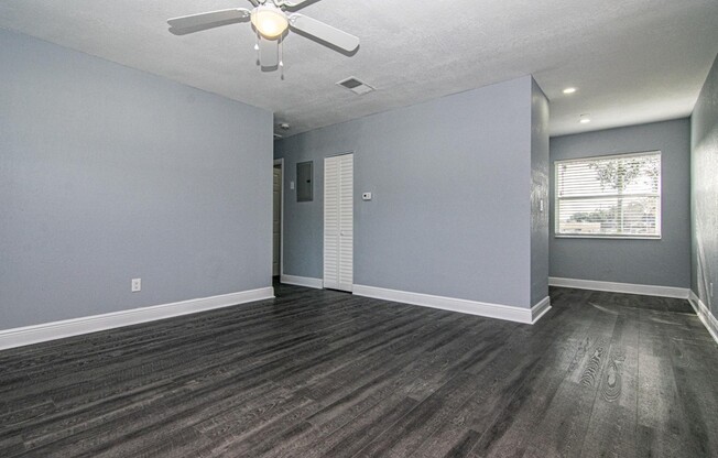 Newly Renovated and Remodeled - 2 Bedroom 1 Bath for Lease in Brandon, FL