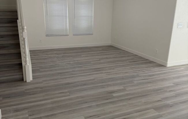 5-bedroom,2.5-bathroom house located in the desirable North Las Vegas. 89081