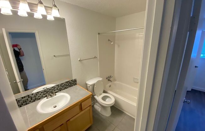 1 bed, 1 bath, 600 sqft, $1,239, Unit WWK-213