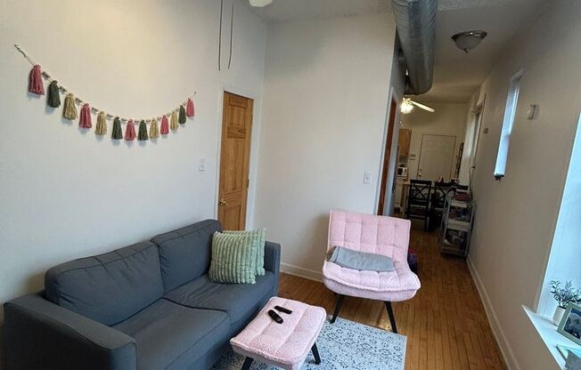 846 S Loomis