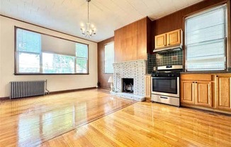 1 bed, 1 bath, $2,400