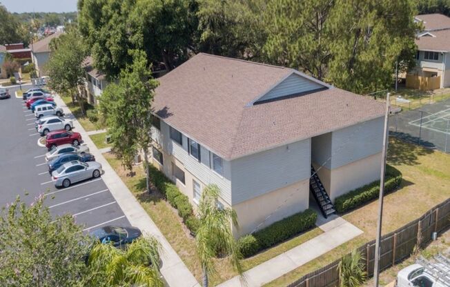 636 GOLDEN RAINTREE PL