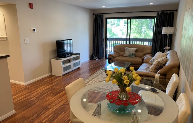 1 bed, 1 bath, 599 sqft, $2,200