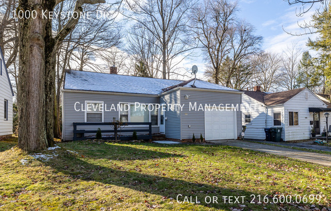 1000 KEYSTONE DR