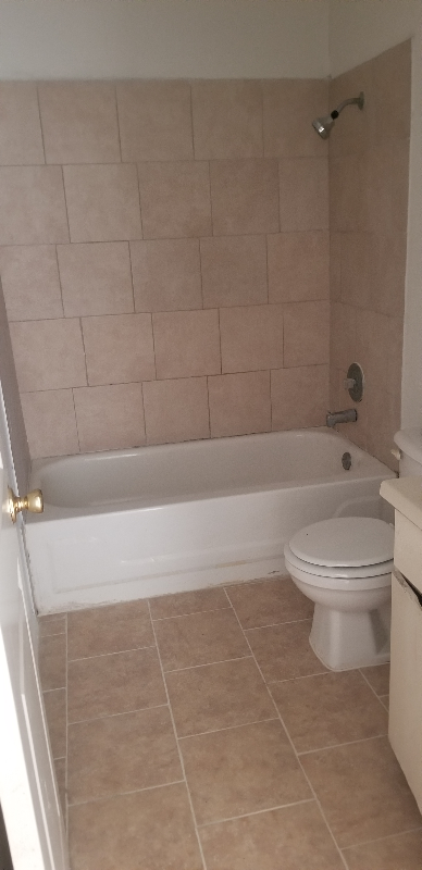 4223 WOODMANOR