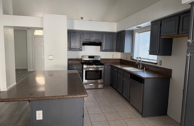 4028 FRST KNL LN