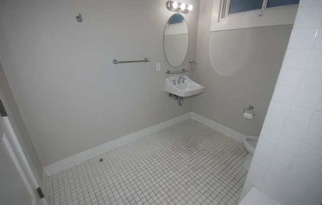 Studio, 1 bath, 485 sqft, $2,150