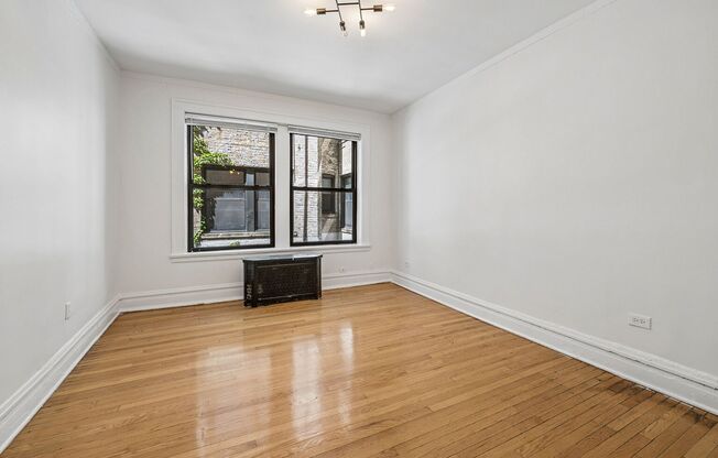 1 bed, 1 bath, 725 sqft, $2,097, Unit 1B