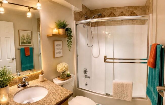 Studio, 1 bath, 325 sqft, $2,825, Unit 243