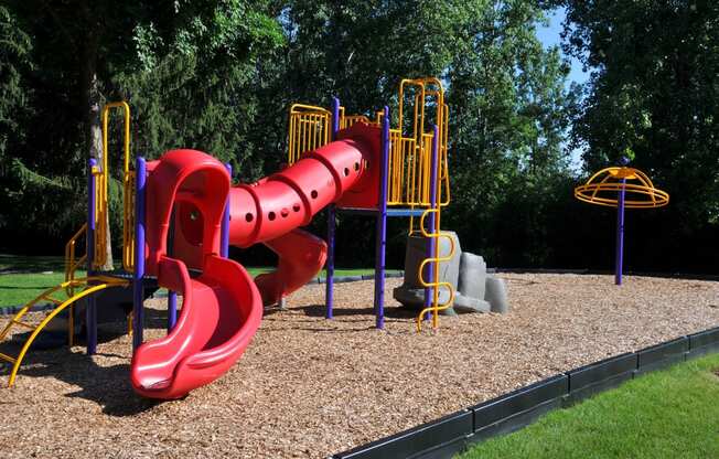 Edenvale Apartments Eden Prairie Minnesota Playground