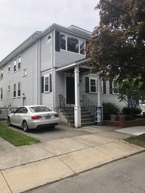 3 beds, 1 bath, 1,540 sqft, $3,000, Unit 2