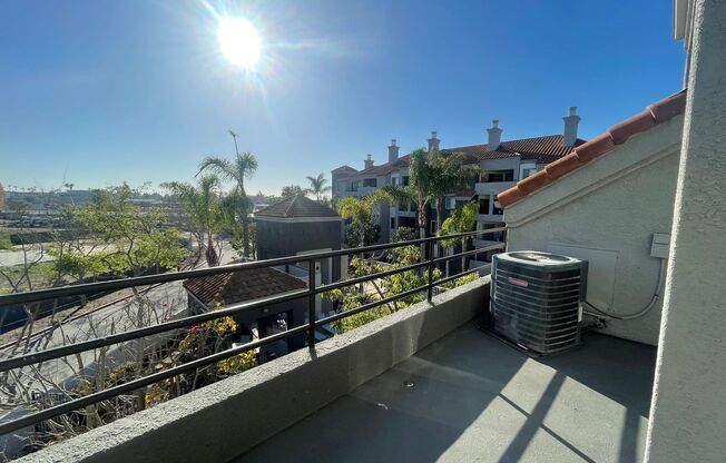 1 bed, 1 bath, 495 sqft, $2,730, Unit B-309