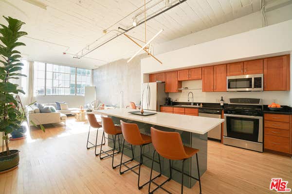 1 bed, 1 bath, 980 sqft, $2,500, Unit 518