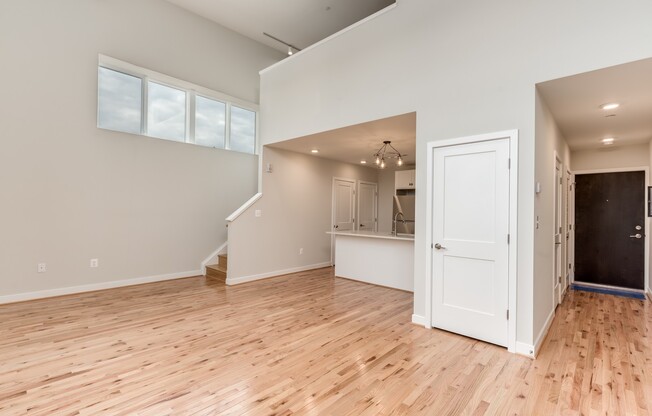 1 bed, 1.5 baths, 663 sqft, $2,200, Unit 206