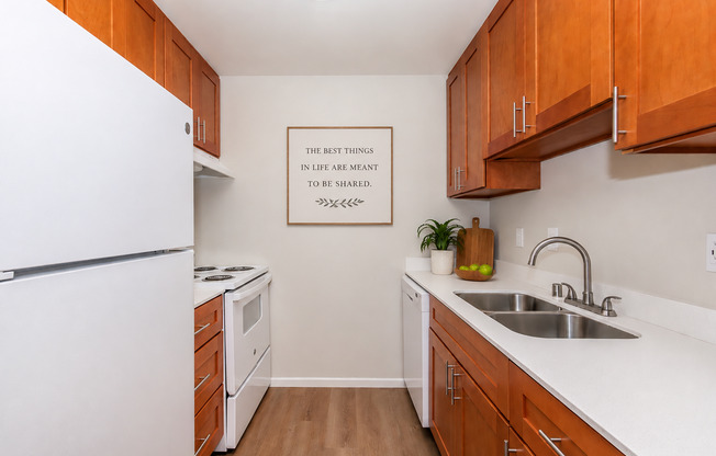 1 bed, 1 bath, 620 sqft, $1,410, Unit 810