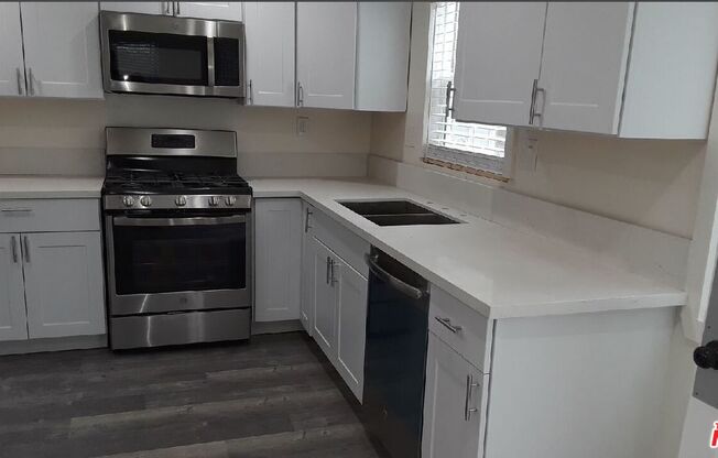 1 bed, 1 bath, 485 sqft, $2,150, Unit 3123 1/2