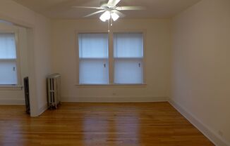 2 beds, 1 bath, 1,000 sqft, $2,795, Unit 34132W
