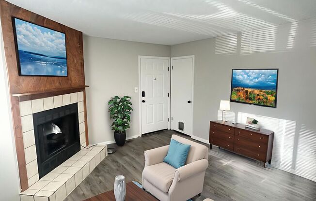 435 W Van Buren