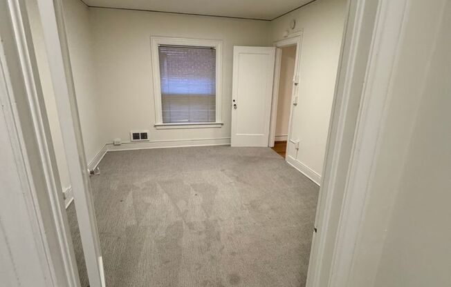 1 bed, 1 bath, 425 sqft, $1,646, Unit 219