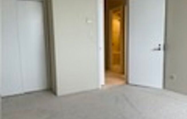 2 beds, 2.5 baths, $3,400, Unit Marco Polo