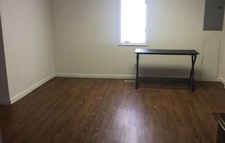 1 bed, 1 bath, 775 sqft, $950, Unit Unit B