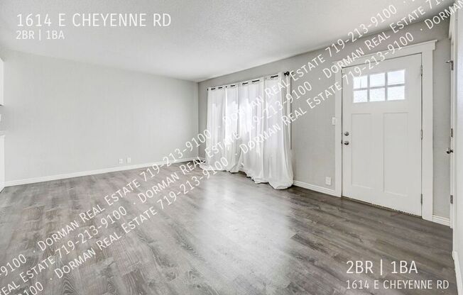 1614 E CHEYENNE RD