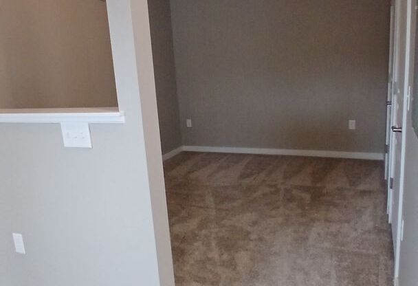 Studio, 1 bath, 495 sqft, $1,448, Unit Unit 109