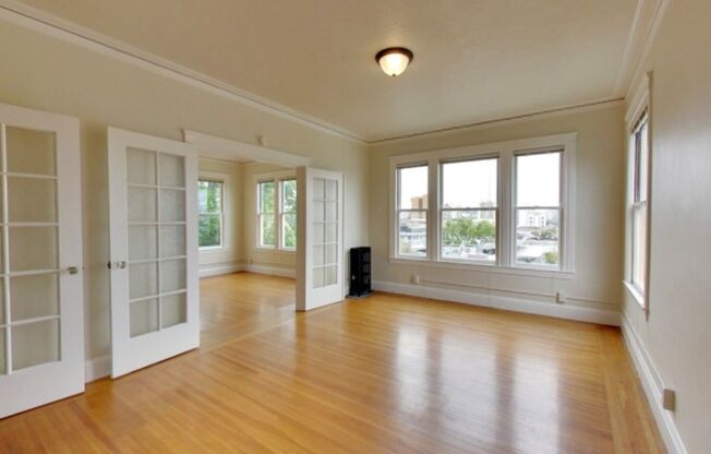 830 Hayes Street (1321R)