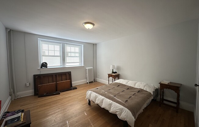 Studio, 1 bath, 500 sqft, $1,950, Unit 25