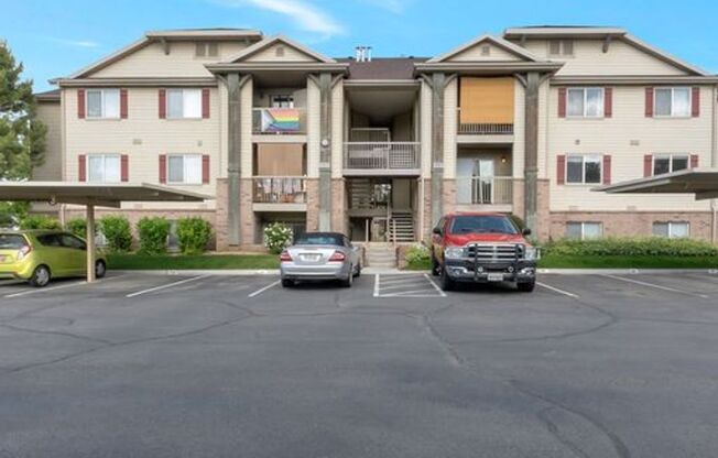 $500 Sept Move-in Special - Condo In Eagle Mountain, great property + great amenities