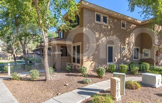 2 beds, 3 baths, 1,385 sqft, $1,795, Unit 1082