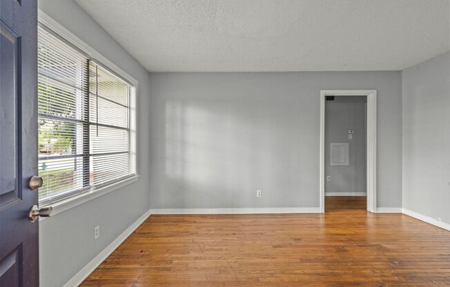 For Rent: Spacious 4-Bedroom Family Home