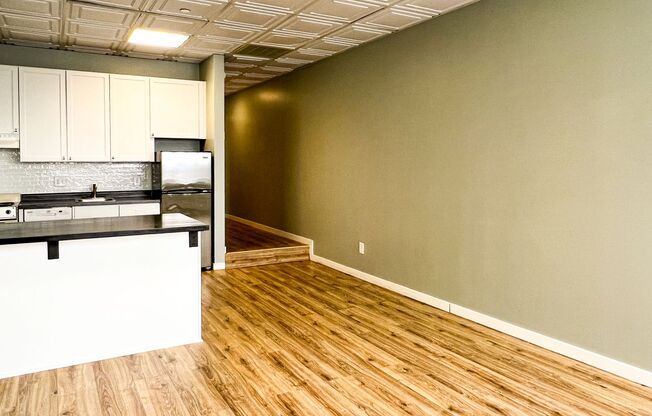 Studio, 1 bath, $1,199, Unit Unit 2636