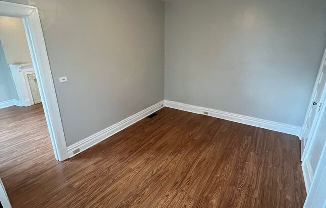 151 Kendall Ave - (04121)